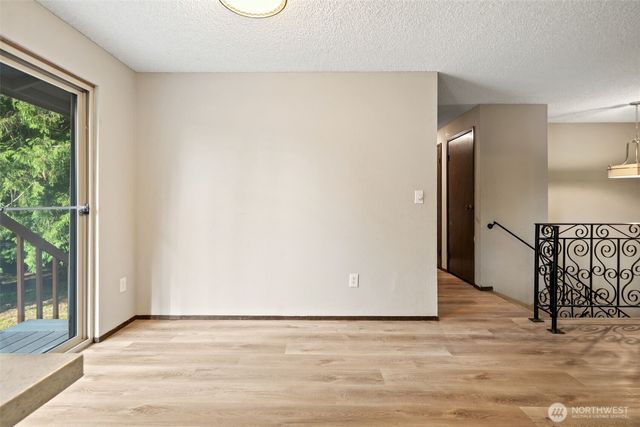 8785 SE Sedgwick Road, Port Orchard, WA 98366