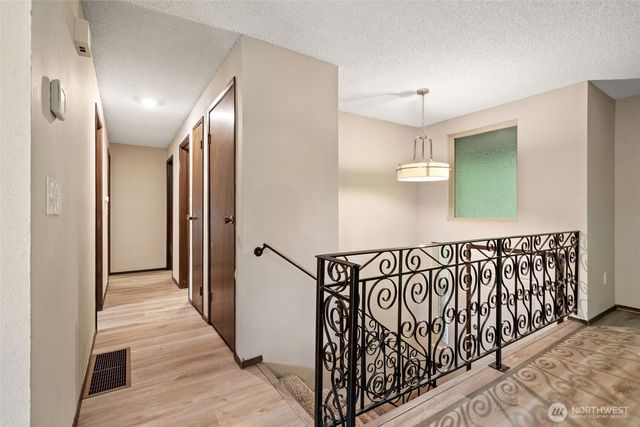 8785 SE Sedgwick Road, Port Orchard, WA 98366