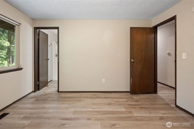 8785 SE Sedgwick Road, Port Orchard, WA 98366