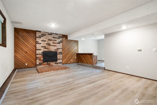 8785 SE Sedgwick Road, Port Orchard, WA 98366