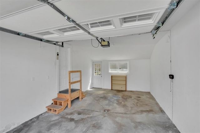 2401 Wilbraham Rd, Springfield, MA 01129