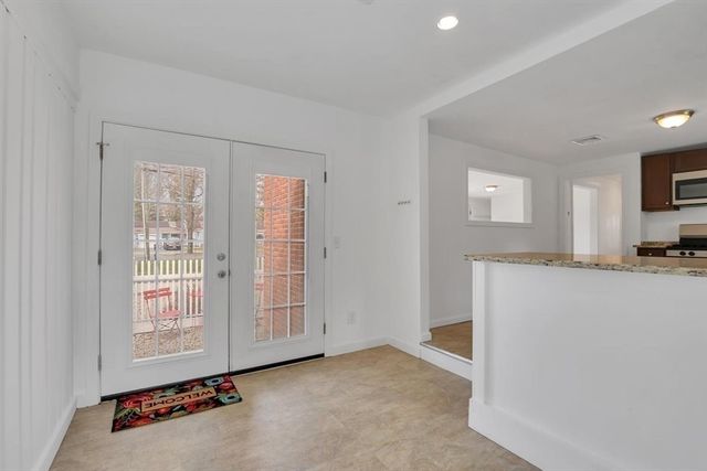 2401 Wilbraham Rd, Springfield, MA 01129