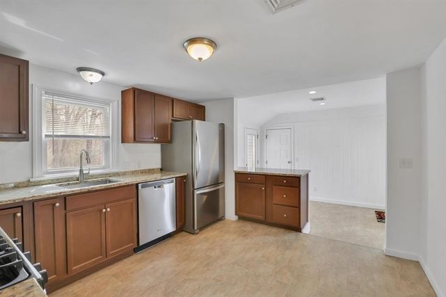 2401 Wilbraham Rd, Springfield, MA 01129