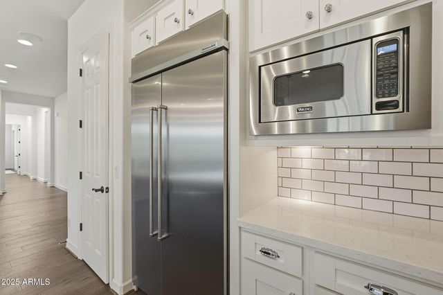 2480 E HAYMORE Street, Gilbert, AZ 85298