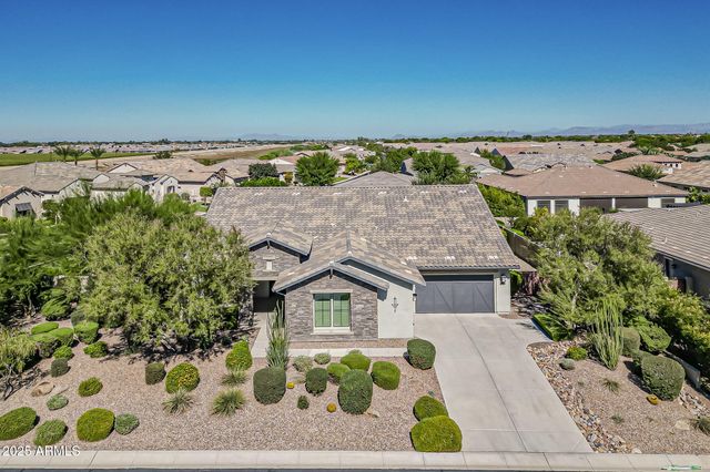 2480 E HAYMORE Street, Gilbert, AZ 85298