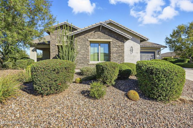 2480 E HAYMORE Street, Gilbert, AZ 85298