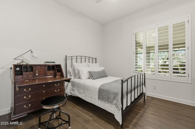 2480 E HAYMORE Street, Gilbert, AZ 85298