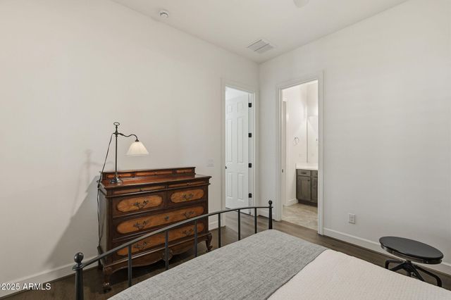 2480 E HAYMORE Street, Gilbert, AZ 85298