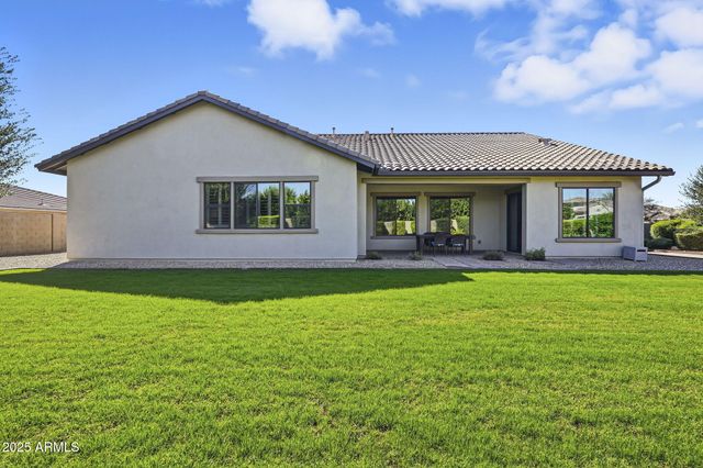 2480 E HAYMORE Street, Gilbert, AZ 85298