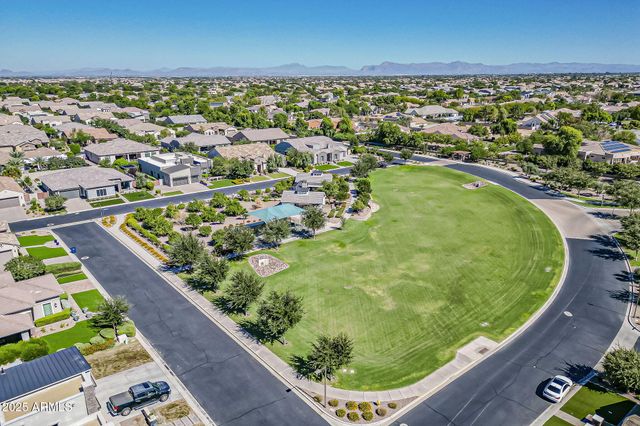 2480 E HAYMORE Street, Gilbert, AZ 85298