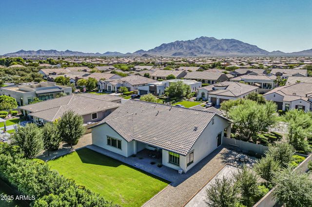 2480 E HAYMORE Street, Gilbert, AZ 85298