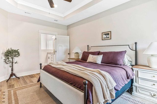 7612 Dewey Jernigan Rd, Pace, FL 32571