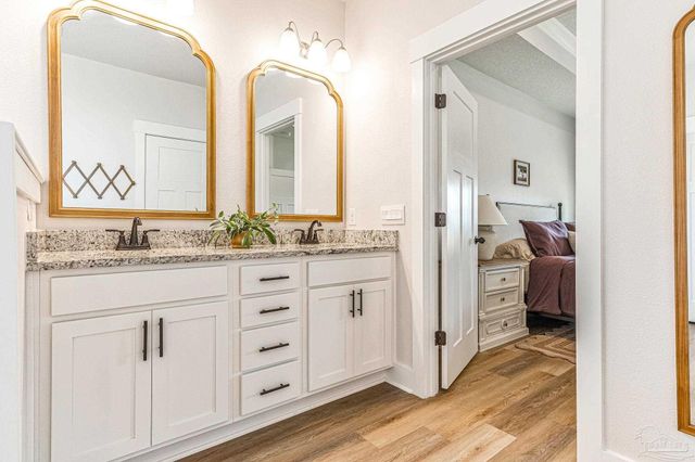 7612 Dewey Jernigan Rd, Pace, FL 32571