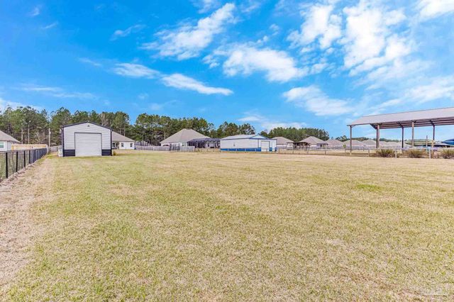 7612 Dewey Jernigan Rd, Pace, FL 32571