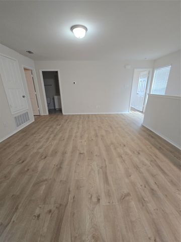 1431 Lumberton Drive, Forney, TX 75126