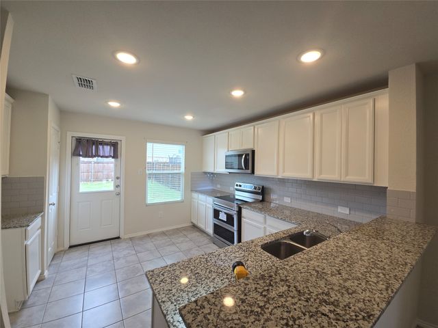 1431 Lumberton Drive, Forney, TX 75126