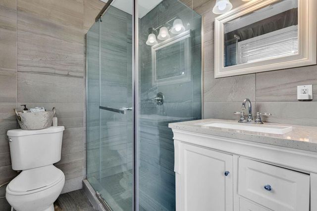 4370 Maplegrove Drive, Grove City, OH 43123