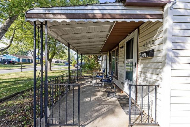 4370 Maplegrove Drive, Grove City, OH 43123