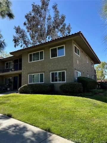 1586 Border, Corona, CA 92882