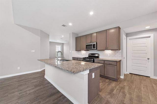 3306 Tilley Drive, Rosenberg, TX 77471