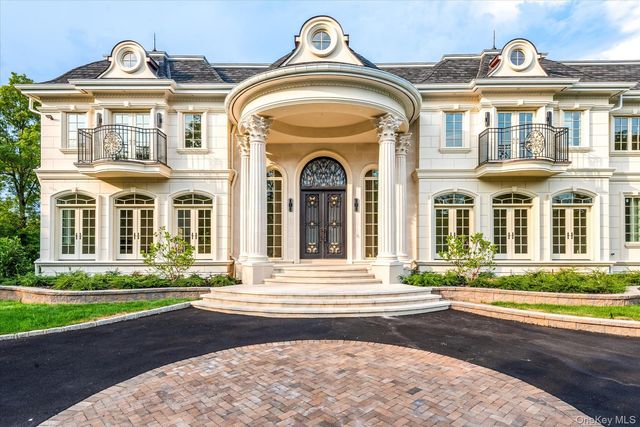 566A E Shore Road, Great Neck, NY 11024