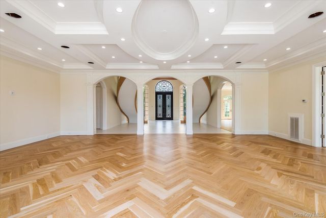 566A E Shore Road, Great Neck, NY 11024