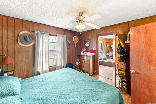 4103 W Salinas St, San Antonio, TX 78207