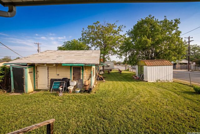 4103 W Salinas St, San Antonio, TX 78207