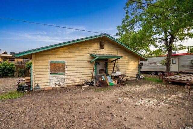 4103 W Salinas St, San Antonio, TX 78207