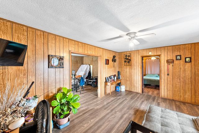 4103 W Salinas St, San Antonio, TX 78207