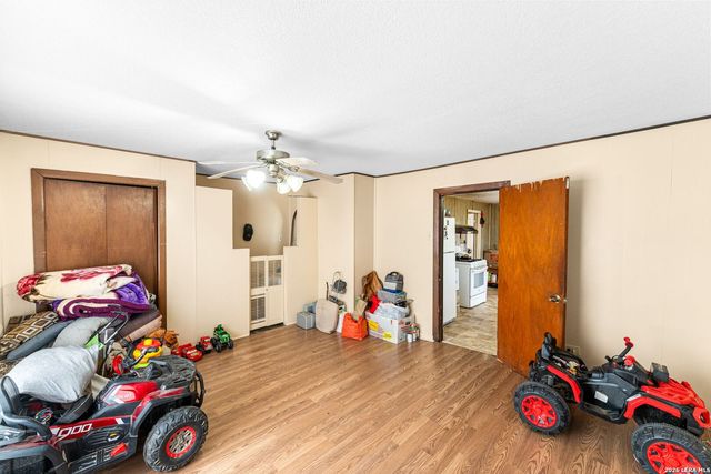 4103 W Salinas St, San Antonio, TX 78207