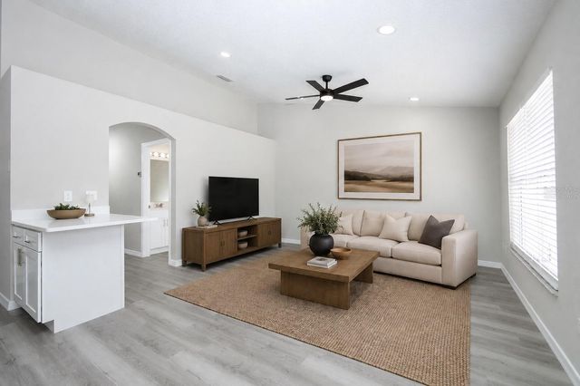 786 LINCOLN PARKWAY, Oviedo, FL 32765