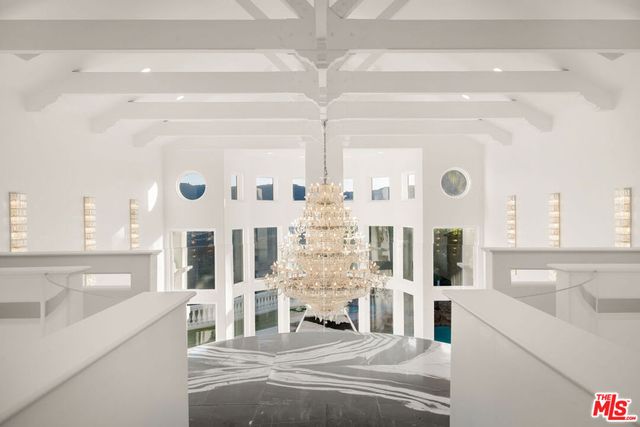 25665 Mulholland Highway, Calabasas, CA 91302