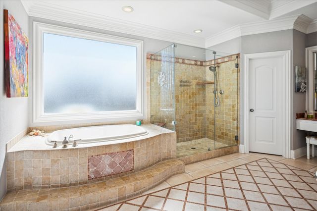 5932 Preston Gate Court, Dallas, TX 75230