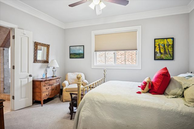 5932 Preston Gate Court, Dallas, TX 75230