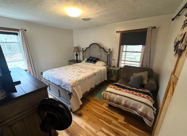 1267 Lower Taulbee Fork Road, Vancleve, KY 41385