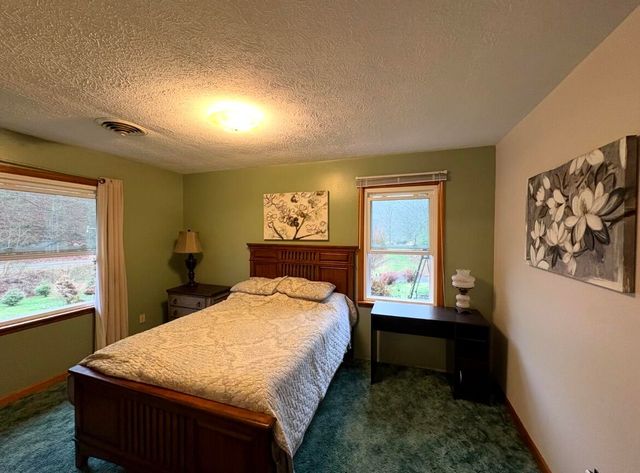 1267 Lower Taulbee Fork Road, Vancleve, KY 41385