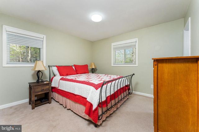 103 HILLSIDE DR, Locust Grove, VA 22508