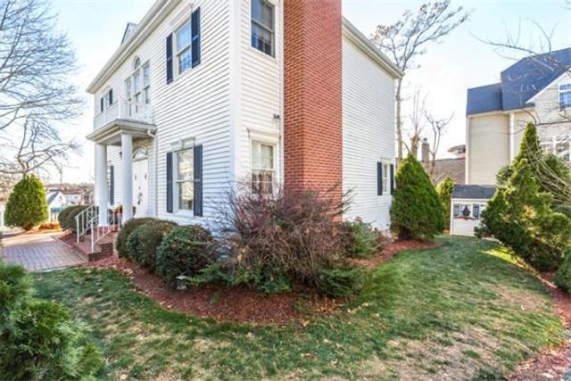 17 Webster St 1, Malden, MA 02148