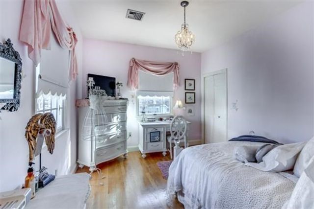 17 Webster St 1, Malden, MA 02148