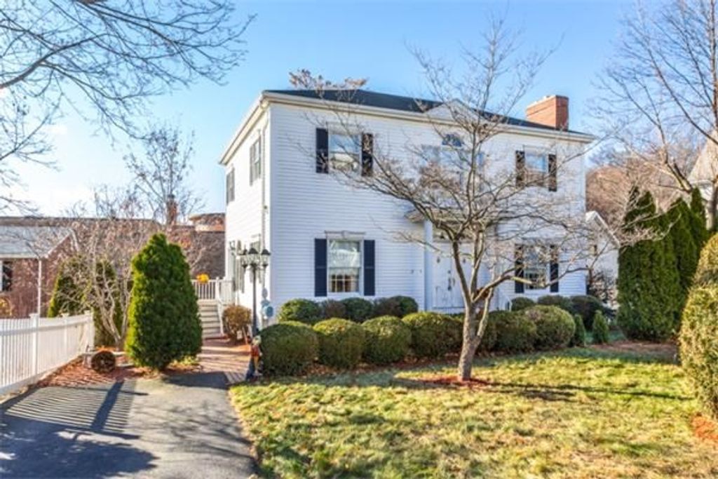 17 Webster St 1, Malden, MA 02148
