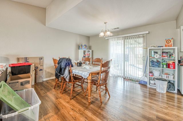 221 N Hillcrest Street, Porterville, CA 93257