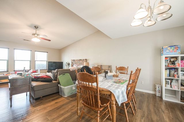 221 N Hillcrest Street, Porterville, CA 93257