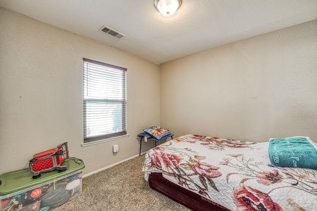 221 N Hillcrest Street, Porterville, CA 93257