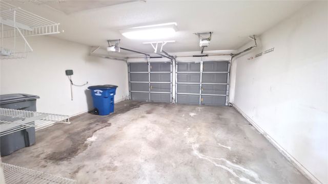 2956 S Bend Drive, Dallas, TX 75229