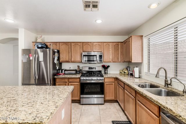 15961 W MARCONI Avenue, Surprise, AZ 85374