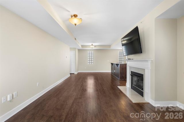 718 W Trade Street 801, Charlotte, NC 28202