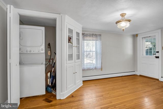 6501 CREEK RD, Newport, PA 17074