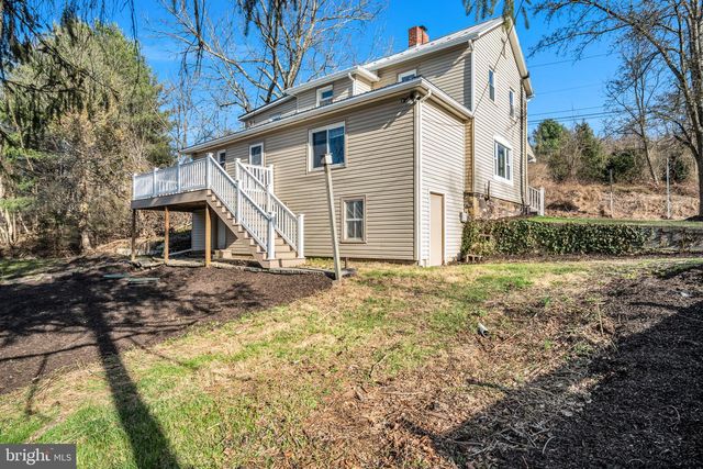 6501 CREEK RD, Newport, PA 17074