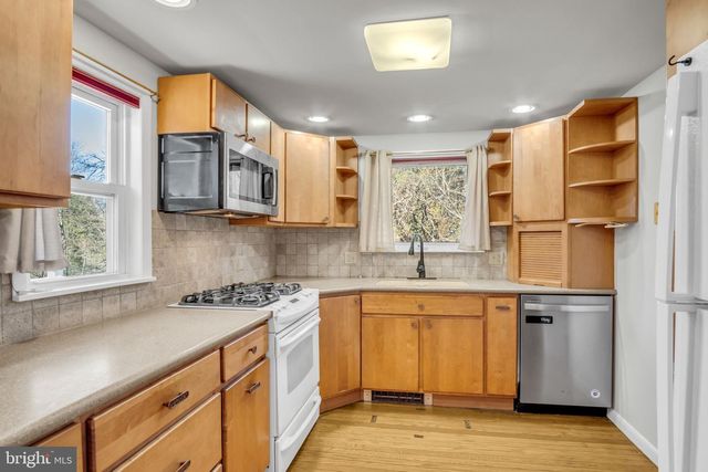 6501 CREEK RD, Newport, PA 17074